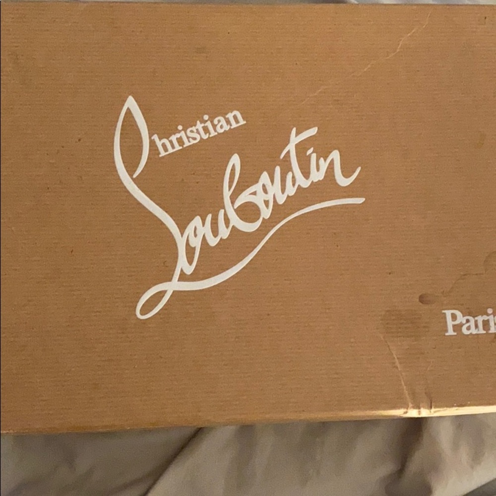 louboutin so kate nude